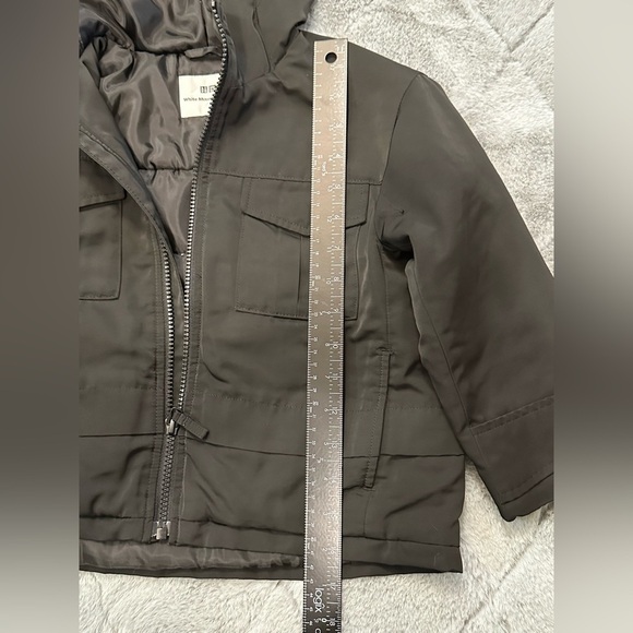 Uniqlo little Kids size (3T) 3/4 white mountaineer winter coat great cond black - Picture 4 of 6